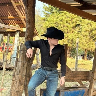 Fercha87136703's profile picture. 