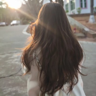vekumyttyt's profile picture. I treat everyone with my heart, making my life happier and happier, and myself becoming more and more beautiful and attractive.