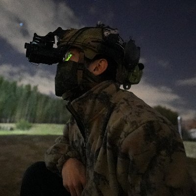 夜眼鏡 サバゲー ドローン好きな人です。
写真撮影もしますが好き勝手撮ってるだけなのでご自由にお使いください、よく東海地方のサバゲーフィールドでゲームもやりつつ撮影しています。