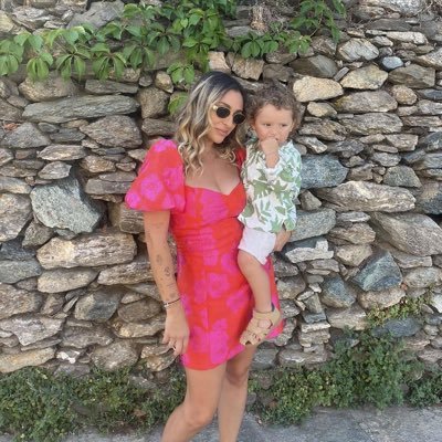 ghjuliaalbertni's profile picture. snap : ghjulia2