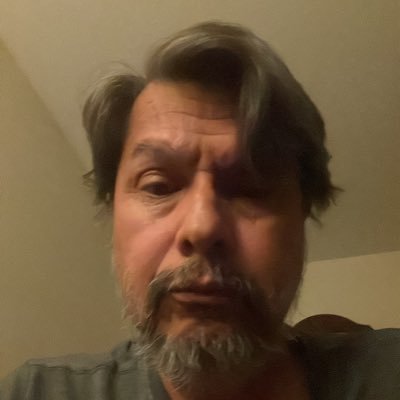 RJLu1426743's profile picture. 