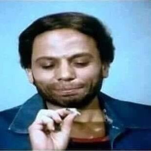 شاب مصرى عاشق للحرية
ضد الظلم والفساد والاستبداد
احد شباب ثورة 25 يناير وافتخر