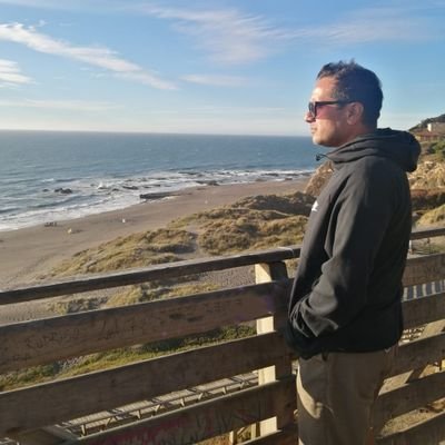 Contador 🤓✍️ 💻 🗃️📝📈 pero muchas veces sin saber qué es lo que cuento 🤣🤣🤣 Quiero un 🇨🇱 libre y feliz sin Comunismo! Papá de Emilia 💃 y Tomás 👶