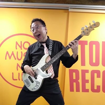 ガチンコバンドクラブ(ベース担当)
※シーランド公国 男爵
参加アルバム「バンド秘宝館」オリコン16位
2023/09/27 1stシングルCDリリース「これが俺たちのROCKだ!」 オリコン18位
2025/7/3 Zepp新宿ライブ出演
💪NON団💪 😈🐼🕊
