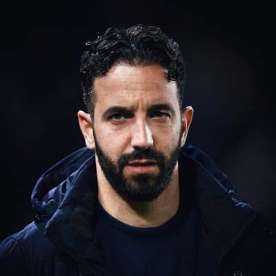 AmorInRed's profile picture. 