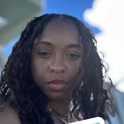 Jewell185's profile picture. Alona Jewell |✌🏽🤚🏽✌🏽| IG:_jewell24