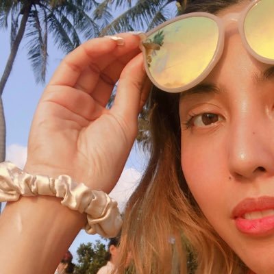 likeamaretto's profile picture. just trying to make sense of everything…