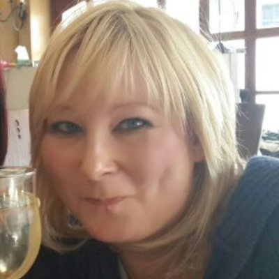 LadyJay271's profile picture. 