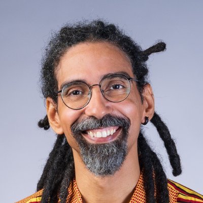 Vereador em Feira de Santana pelo PSOL, historiador e professor da Rede Estadual de Ensino da Bahia