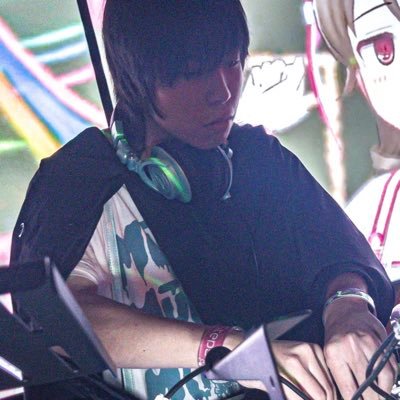 タクティー(@takutei_T)のDJ用アカウント 所属:#3UP_gg 主催:#STARRYBEAT メインジャンル:Hardstyle/アイドルマスター /音ゲー 出演依頼等はDMに連絡していただけますと幸いです