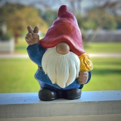 sblizz334's profile picture. It ain't easy being me!