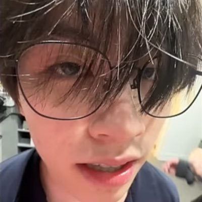 kamonpan011's profile picture. 