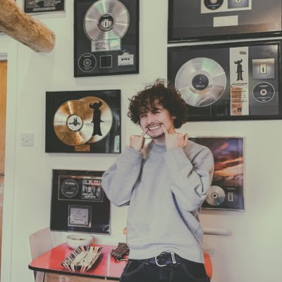 iamamorii's profile picture. 
