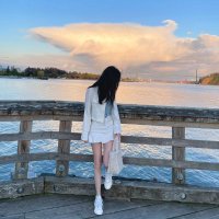 Joan (@joanonlyl) Twitter profile photo