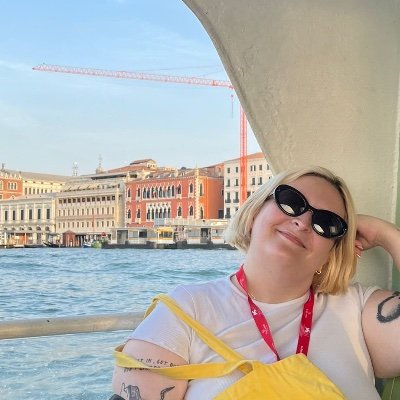 hannah strong (moved to bluesky!) Profile