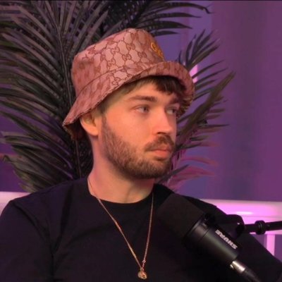 CEOmode_'s profile picture. Building cool projects with my friends.