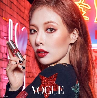 韓国が大好きでドラマ映画コスメ食べ物ファッションなども韓国の物が好きです!
好きな歌手はヒョナ、ジョン・ヨンファ、AOA、BTS、TXT、INFINITE、IVE、BLACKPINK、TWSなどです!
好きな俳優さんはナムグン・ミン、ハン・ヒョジュ、イ・ジョンソク、ソガンジュン、パク・ヘジン、ユン・ゲサンなどです!