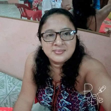 SuzukiNic's profile picture. Apasionada por la moda y el diseño de ropa 👗🎨 | Siempre creando y reinventando estilos únicos ✨ | Amante de los viajes y la fotografía 📸🌍