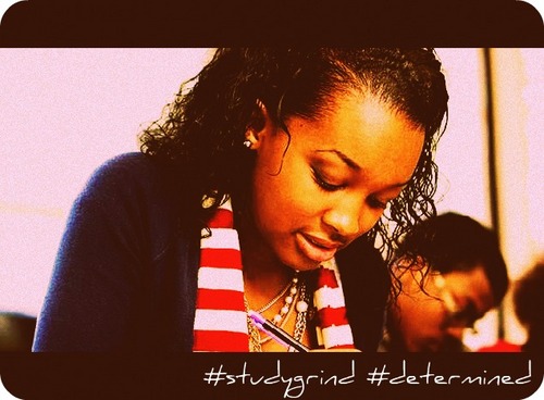 _RUDEsquirrel's profile picture. My Thinker is black and my rival is blue. #GOCARDS #barelylegal #spadmajor