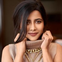 Rishika (@rishikakapoor28) 's Twitter Profile