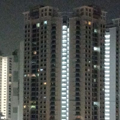 Works in Singapore. Automation/library/investment/financial-freedom