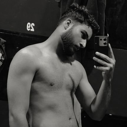 tajamulhussain_'s profile picture. I Will Not Quit Untill I am Living The Life I sweven Off