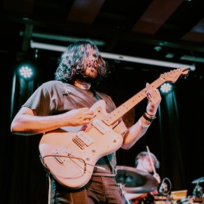 🎸 for philos & sky navy | he/him | pronounced like have