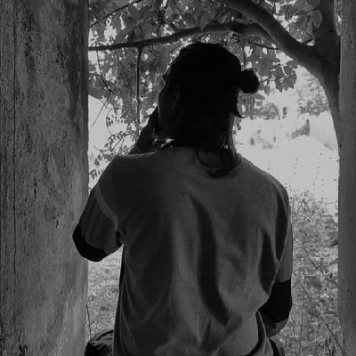 _wordsinwords_'s profile picture. Anime Critic.
Tanoshīkara.
 Posting Anime Quotes..
#Otaku