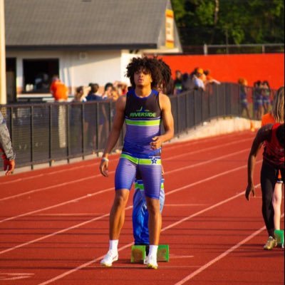 🏃🏾♂️➡️ 5,10 Class of 2026, Riverside Highschool Jacksonville Fl, AAU Jax PAL Most Recent Pr’s 100m-11.30 200m-22.53 400m-50.54 Javelin-49.7m