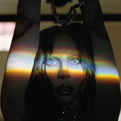 mistylinnie's profile picture. música, gatos e um pouco de política