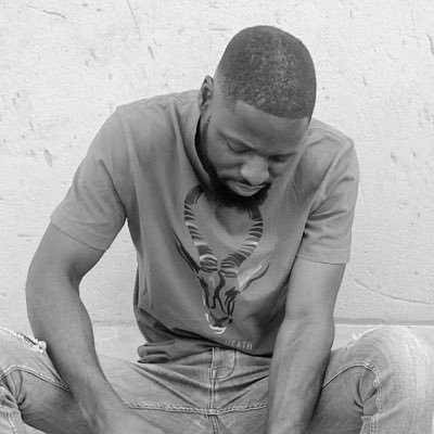 Founder of RCRS /Black Mental Health🖤hustling is the unspoken Gospel 🖤