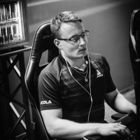 rostak (@r0stak) 's Twitter Profile
