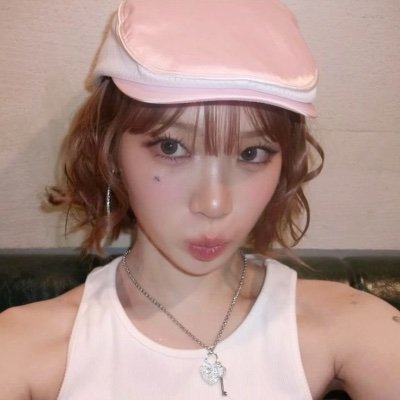 ohmyningz's profile picture. ～(つˆДˆ)つ｡☆ lesbiana enamorada del pendejo del Danganronpa v3. You know me.