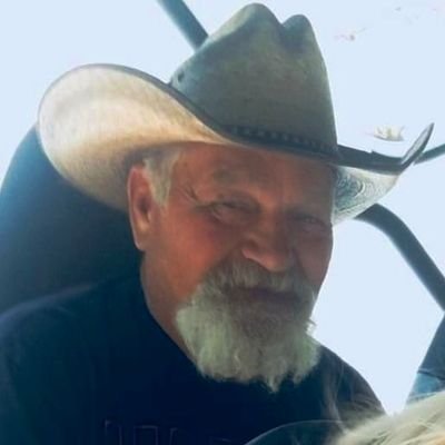 HutchingsLyle's profile picture. 