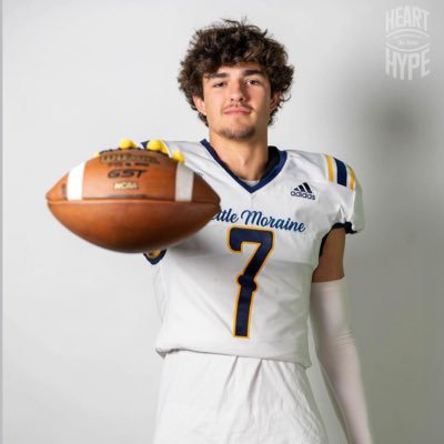 2025 | Kettle Moraine | 6”8 | 210 lbs | Football & Baseball | WR/OF/RHP | 262-370-0771