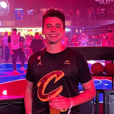 omatheusmoreato's profile picture. Cavs, games e um pouco mais de basquete