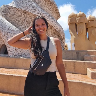 valenpolzicoff's profile picture. Lo personal es político. ✊💜
Comunicación Social UNR.