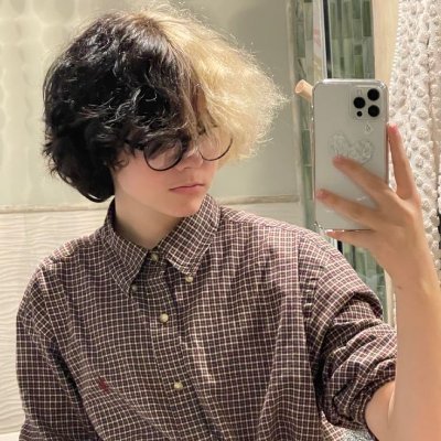 gay_river_bed's profile picture. #1 B99 fan!!! #1 Andy Samberg simp!!!
Rivers | |Agender| |
https://t.co/Ez2nwWiPPj
Will Wood is awesome sauce???