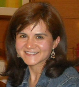 Periodista, Magister en Marketing, académica y emprendedora. Apasionada por la tecnología y la innovación.