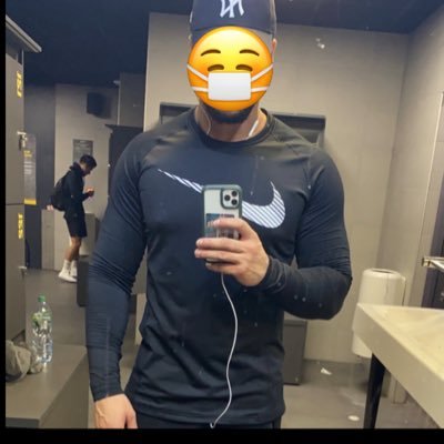 ultimatum0x's profile picture. 🩸💊Soignant à ses heures perdues