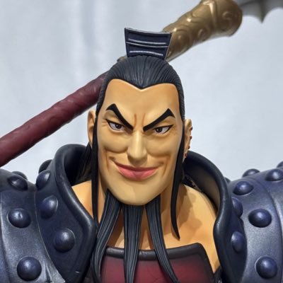 コッコッコッ 始めましてみなさん。キングダムの王騎将軍、ヒロアカの死柄木弔をメインで収集しています。フィギュア収集はしていたのですがSNSに載せていなかったので始めてみました🦅無言フォロー、いいね、リポスト等大歓迎ですッ よろしくお願いします🐷