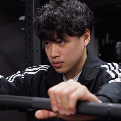 恵比寿が拠点のパーソナルトレーナーです!■SNSではボディメイク、パフォーマンスアップについてイラストでわかりやすくお伝えします! ■質問箱@naiki_QandA■パーソナルトレーニングをご希望の方はDM、もしくは下記リンクよりご連絡ください!無料カウンセリング実施中!▼▼