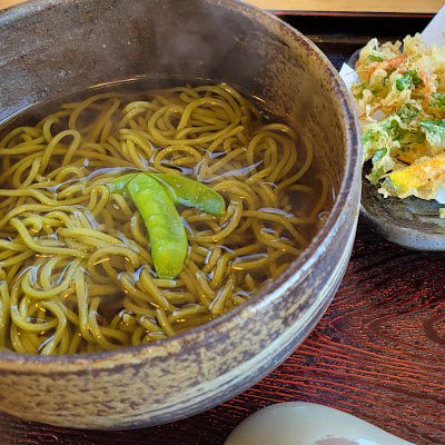 tktk_iruma's profile picture. 「まるい　さき」です🍵/
漢字とか地名とか神社仏閣とかになんとなく興味がある人/
郷土史勉強中/社会人ですが大学生になりました！