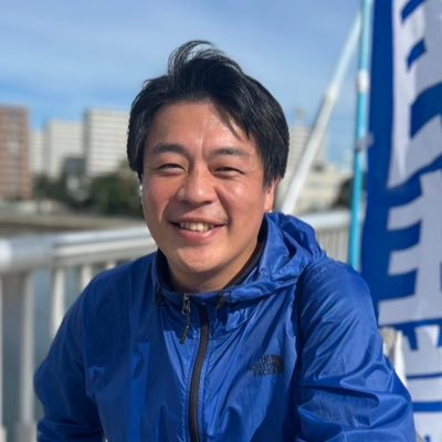 1982年生まれ。母ひとり子ひとりの母子家庭で育つ。早稲田大学教育学部卒業後、ネット広告代理店に入社し大阪名古屋福岡、インドネシアの拠点開設。起業、都議選、国会議員秘書を経て2023年4月より江東区議会議員。江東区東雲在住。事務所は東陽町。左利き。防災士。趣味は島めぐり、お笑い。北海道函館出身。#江東区 #東京15区