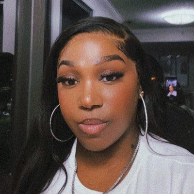 crisaayy's profile picture. 