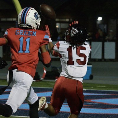 2027’ |5’8 165LBS| 4.54 40 Yard dash| Bench 200| Squat 315| 916-640-9590| Jaycion485@gmail.com