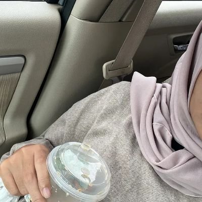 tsxbila_'s profile picture. 