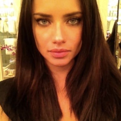 xoxoluvlh's profile picture. 