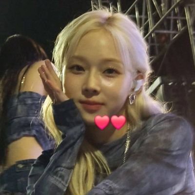 ohyunjunr's profile picture. keep praying, even if you have only a whisper left ⨾ 김민정