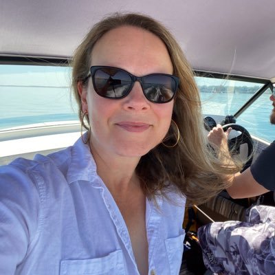 BindiH10965's profile picture. 